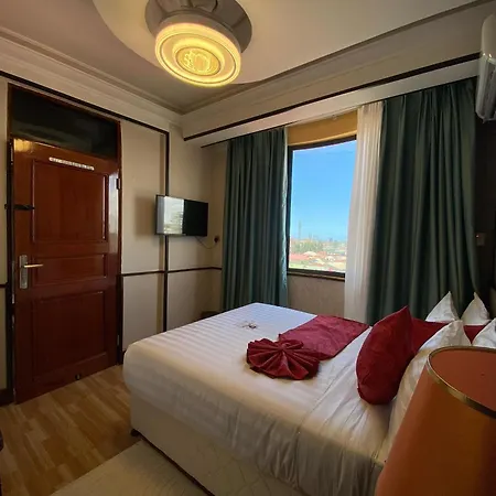 Mkomilo Royal Hotel